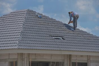 Roof Installation Happy Valley OR