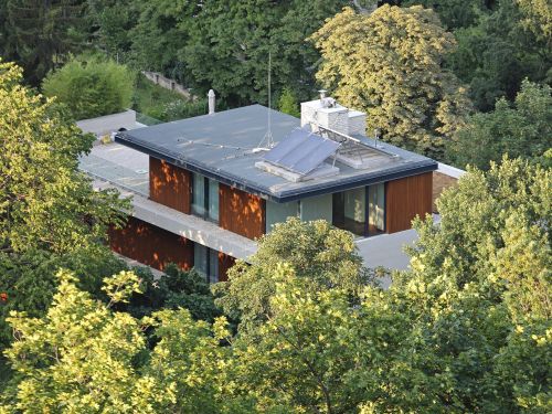 Drainage Systems For A Flat Roof